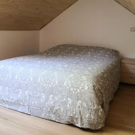 Apartment Studio Renove Avec Gout *