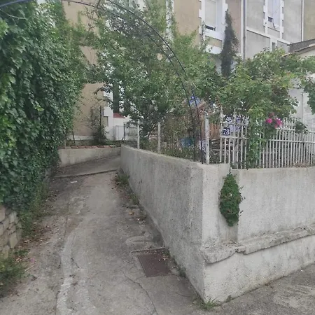 Studio Renove Avec Gout Apartment *